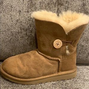 Girls UGG boots